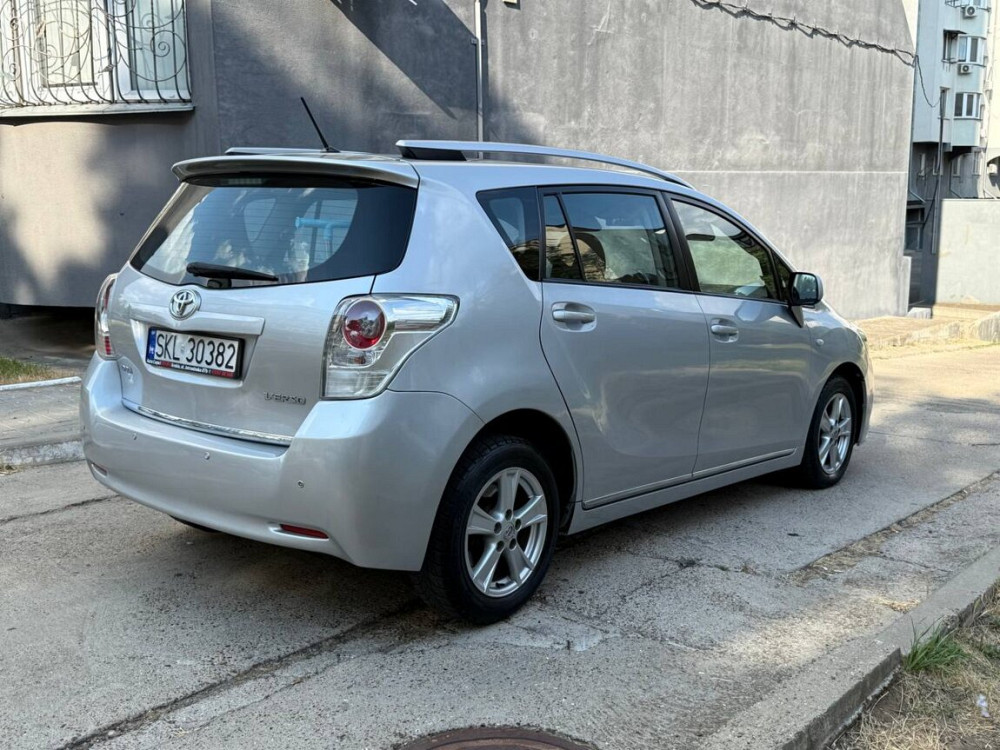 Toyota Verso 2010 год Тирасполь Tiraspol - photo 3