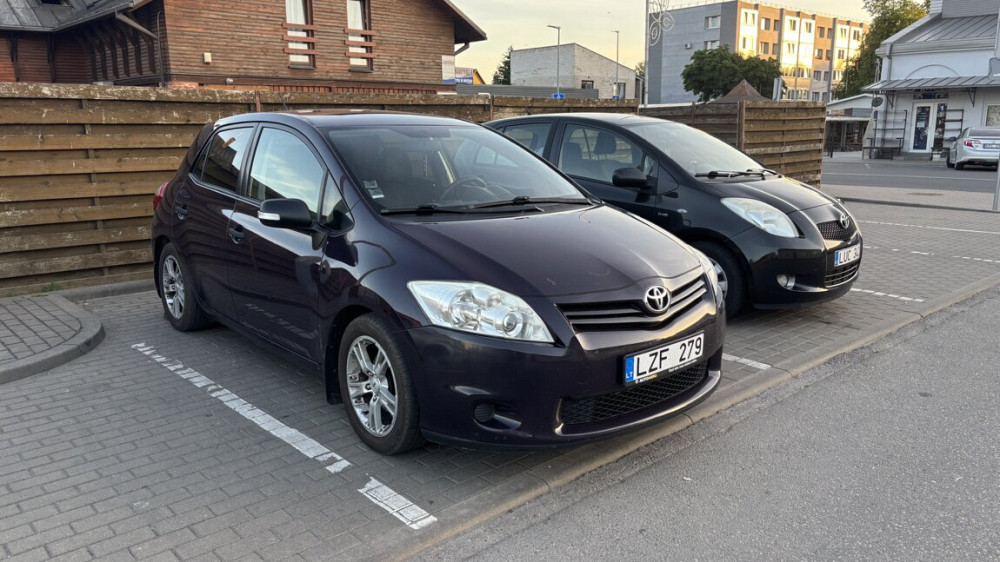 Toyota Auris 2011 год Тирасполь Tiraspol - photo 1