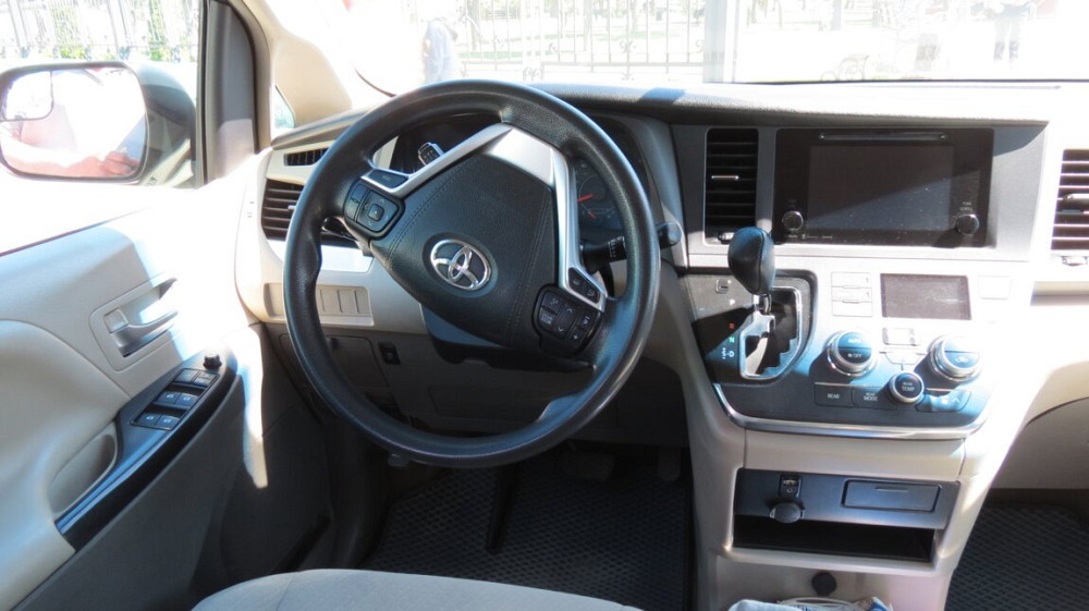 Toyota Sienna 2017 год Тирасполь Tiraspol - photo 6