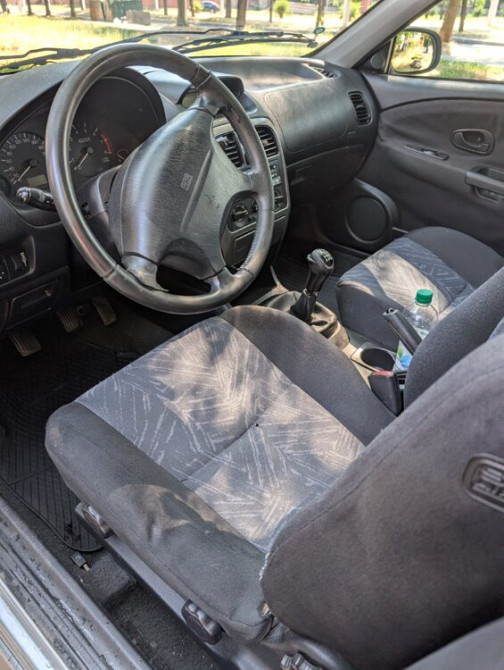 Mitsubishi Carisma 2000 год Бендеры Bender - photo 8