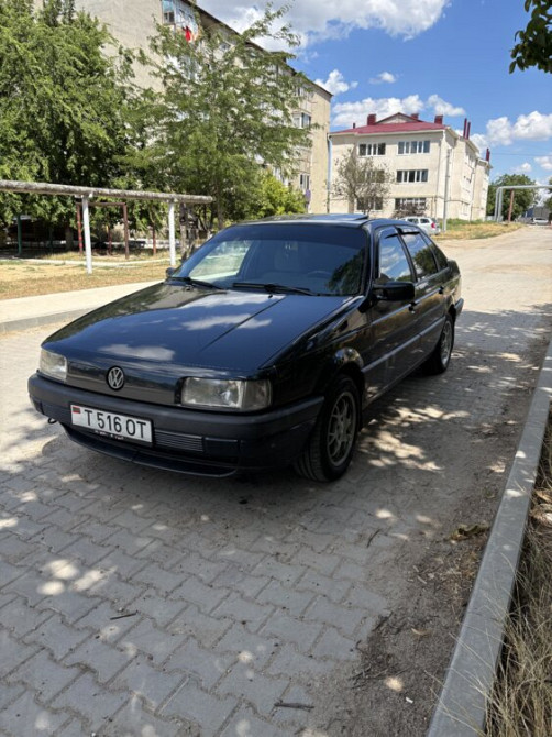 Volkswagen Passat 1992 год Тирасполь Tiraspol - photo 1