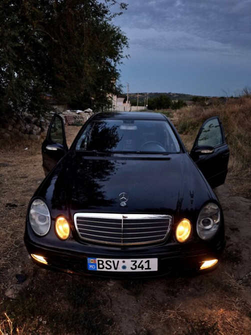 Mercedes E-Class 2005 год Кишинёв Chisinau - photo 1