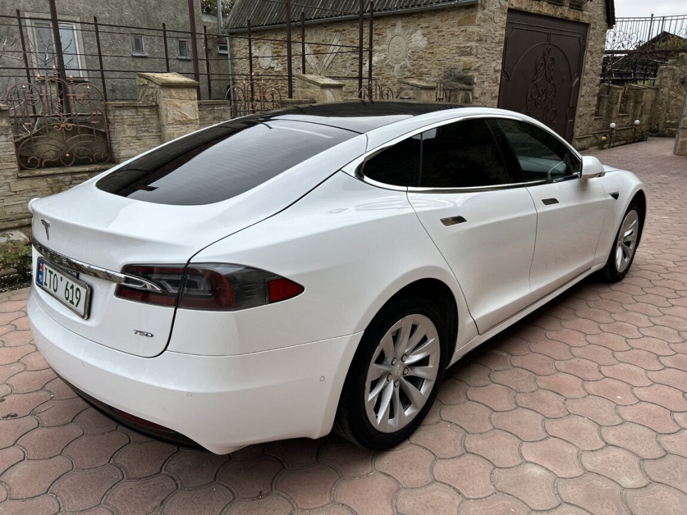 Tesla Model S 2017 год Тирасполь Tiraspol - photo 4