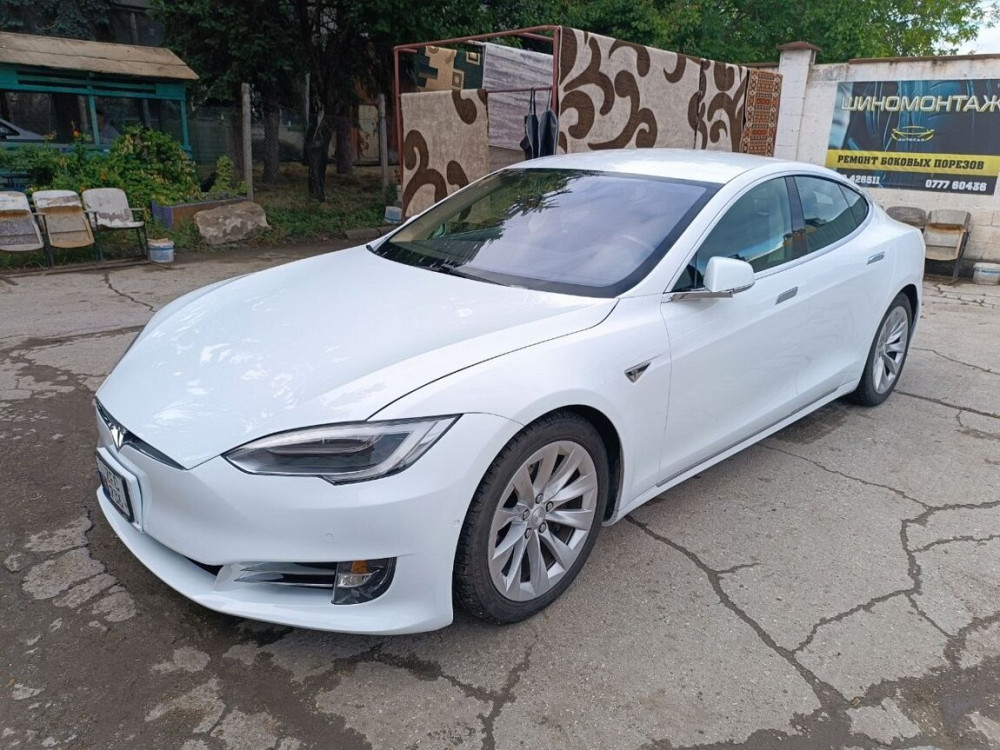 Tesla Model S 2016 год Бендеры Bender - photo 2