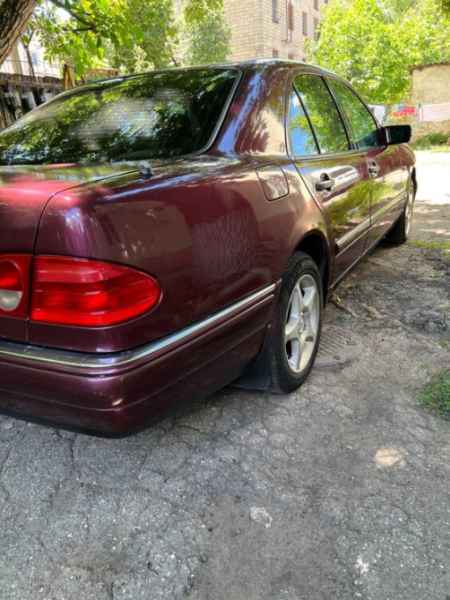 Mercedes E-Class 1996 год Тирасполь Tiraspol - photo 3