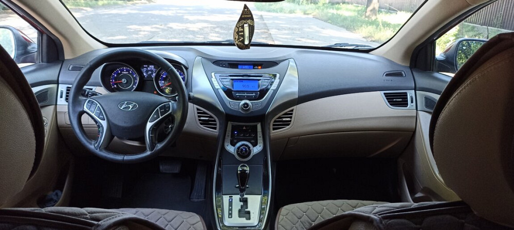 Hyundai Elantra 2012 год Тирасполь Tiraspol - photo 5