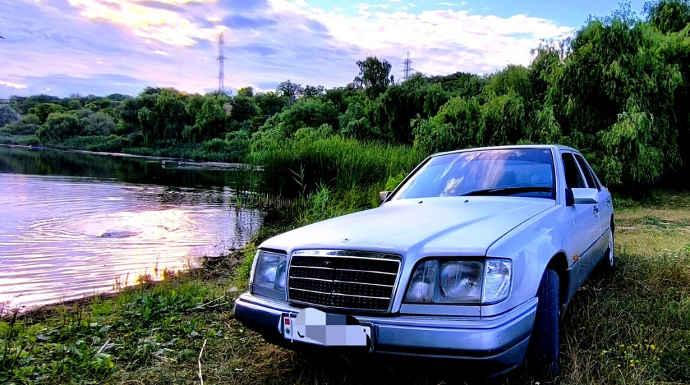 Mercedes W124 1993 год Дубоссары Dubasari - photo 2