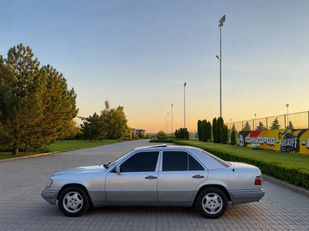 Mercedes E-Class 1994 год Тирасполь Tiraspol - photo 1