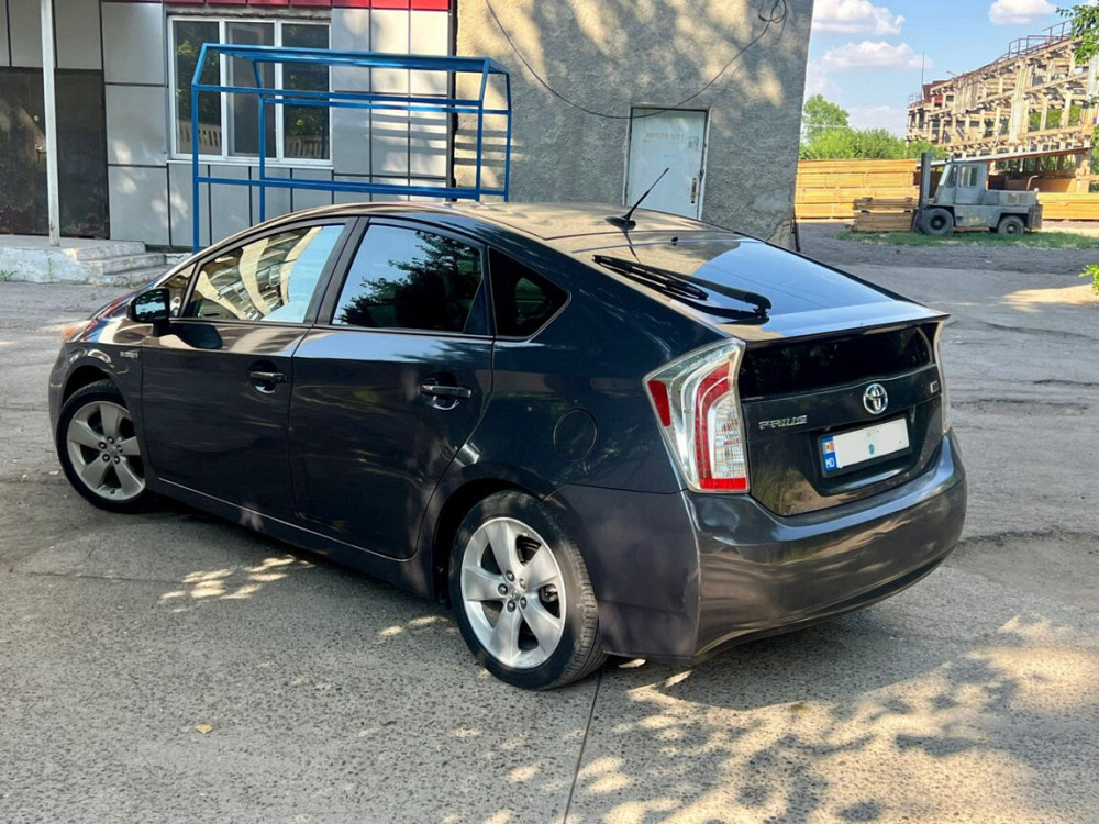 Toyota Prius 2013 год Бендеры Bender - photo 5