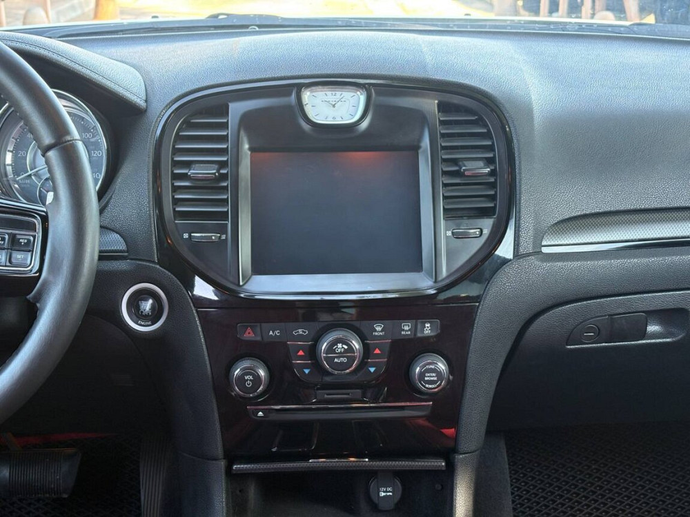 Chrysler 300C 2012 год Тирасполь Tiraspol - photo 8