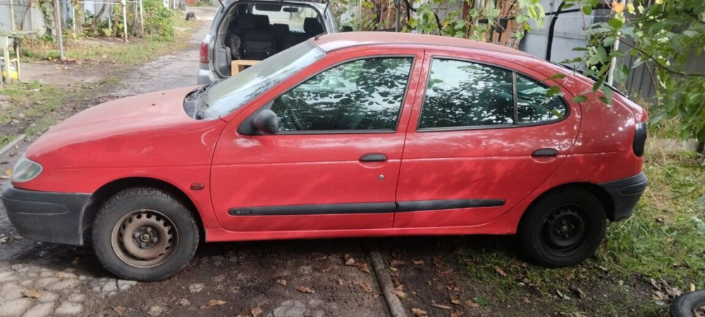 Renault Megane 1997 год Бендеры Bender - photo 4