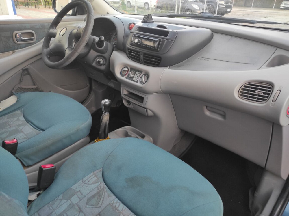 Nissan Almera Tino 2001 год Тирасполь Tiraspol - photo 6