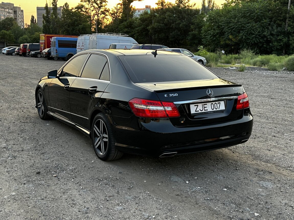 Mercedes E-Class 2011 год Тирасполь Tiraspol - photo 4