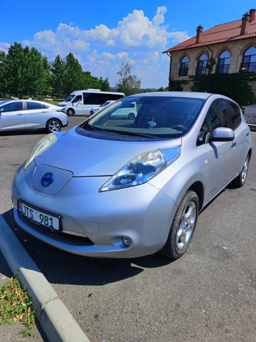Nissan Leaf 2011 год Бендеры Bender - photo 1