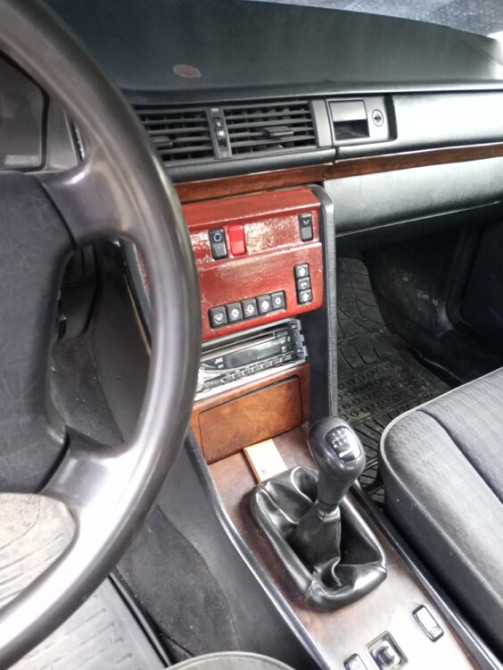 Mercedes W124 1993 год Кишинёв Кишинёв - изображение 2
