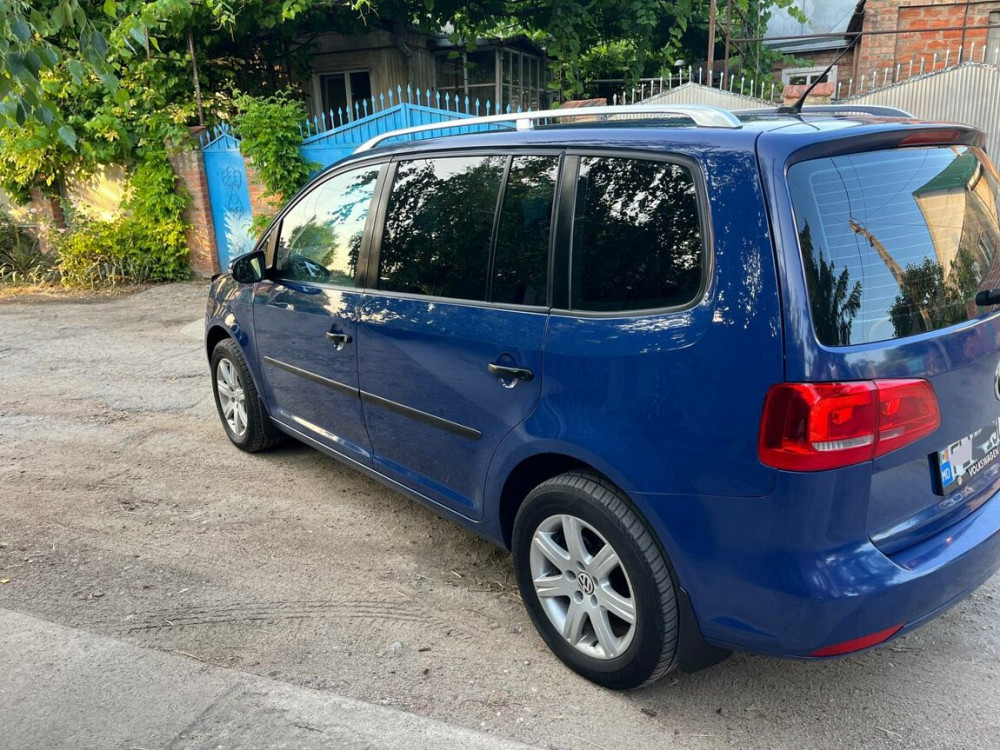 Volkswagen Touran 2011 год Тирасполь Тирасполь - изображение 2