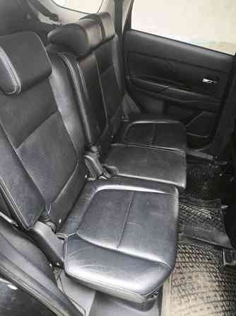 Mitsubishi Outlander 2012 an Bender Bender