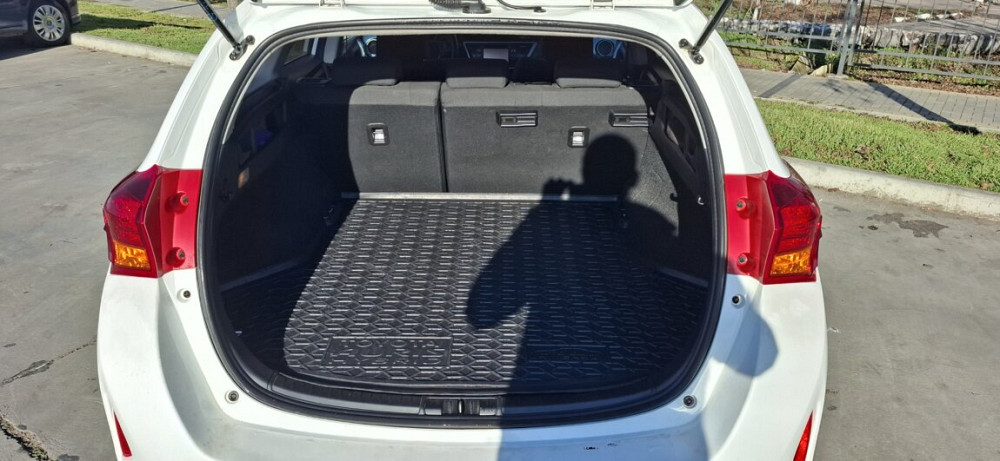 Toyota Auris 2014 год Тирасполь Тирасполь - изображение 3