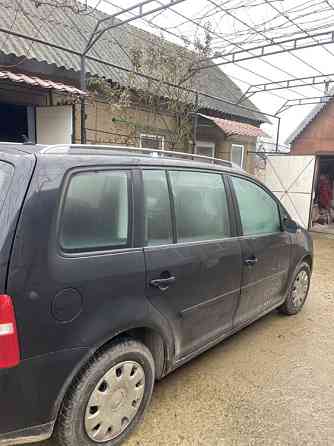 Volkswagen Touran 2006 an Tiraspol Tiraspol