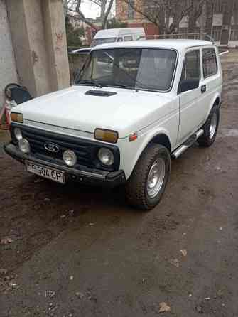 VAZ / Lada Niva 1998 an Tiraspol Tiraspol