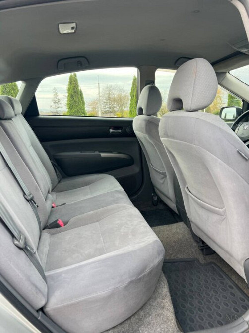 Toyota Prius 2005 год Тирасполь Тирасполь - изображение 3