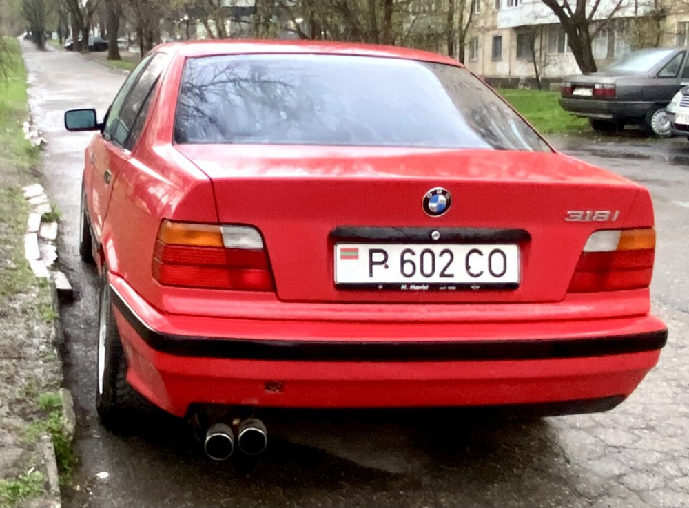 BMW seria 3 1991 an Tiraspol Tiraspol - fotografie 4