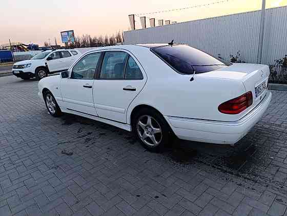 Mercedes E-Class 1996 год Бельцы Бельцы