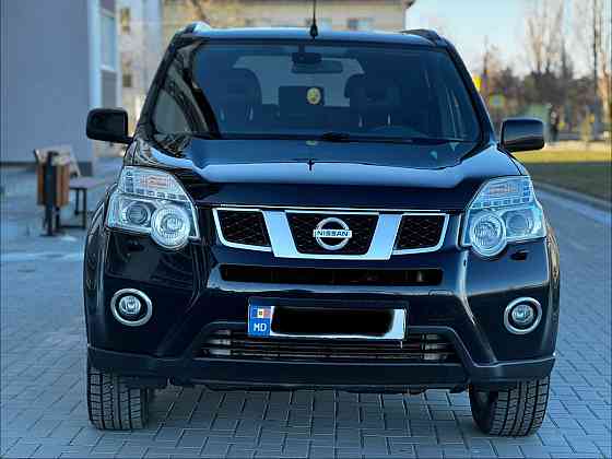 Nissan X-Trail 2011 год Резина Резина
