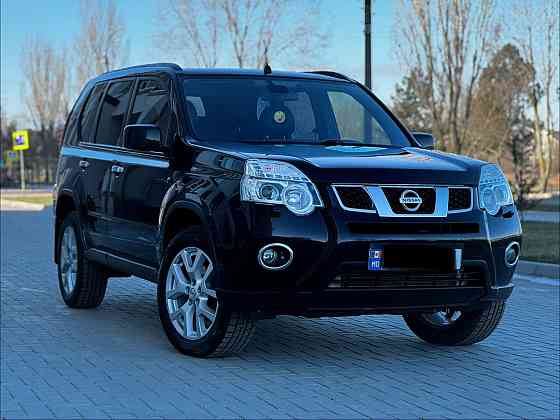 Nissan X-Trail 2011 год Резина Резина