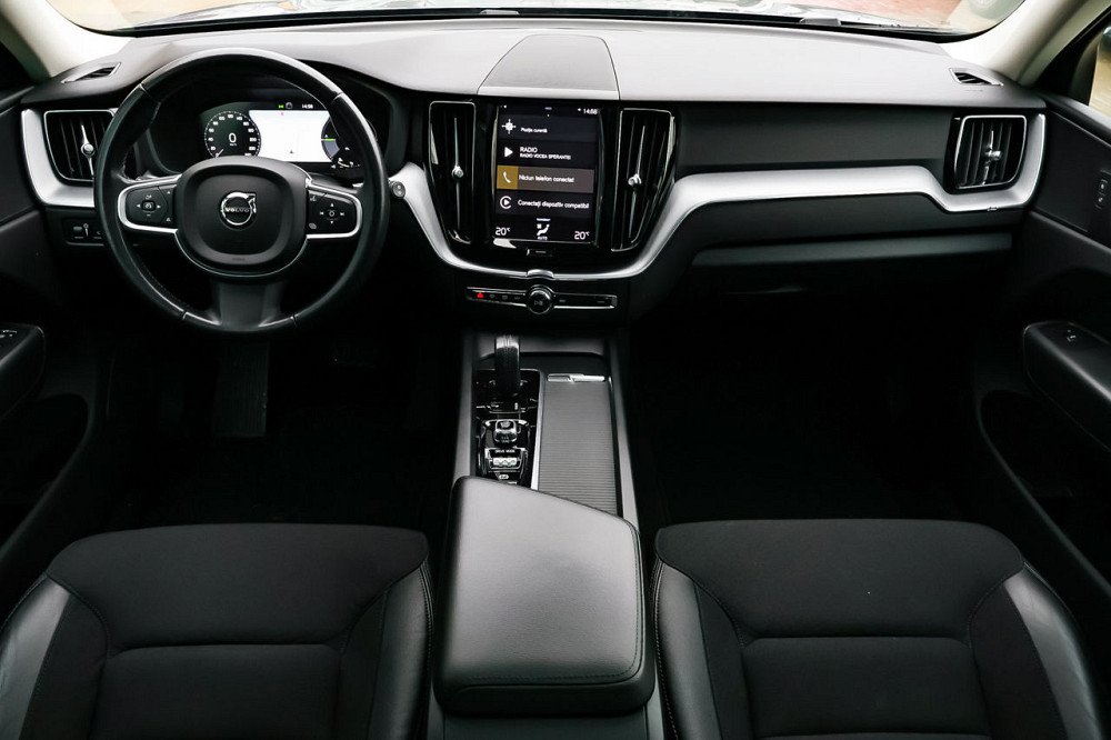 Volvo XC60 2021 an Orhei Orhei - fotografie 5