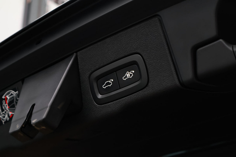 Volvo XC60 2021 an Orhei Orhei - fotografie 9