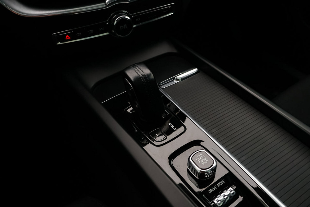 Volvo XC60 2021 an Orhei Orhei - fotografie 6