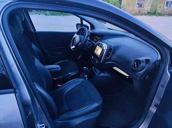 Renault Captur 2016 Rezina Rezina