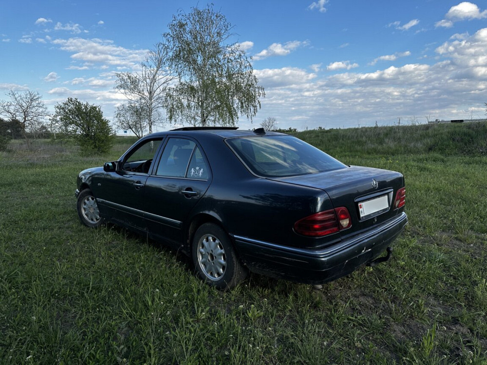 Mercedes E-Class 1996 год Тирасполь Тирасполь - изображение 3
