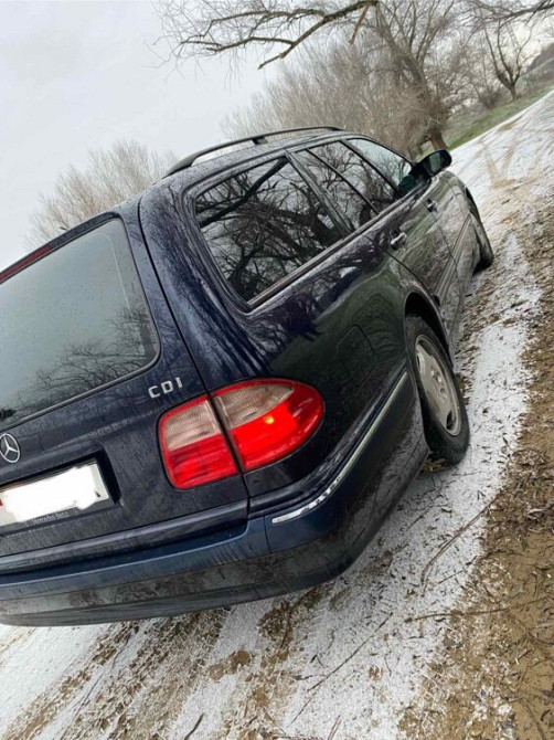 Mercedes E-Class 2001 год Тирасполь Тирасполь - изображение 3
