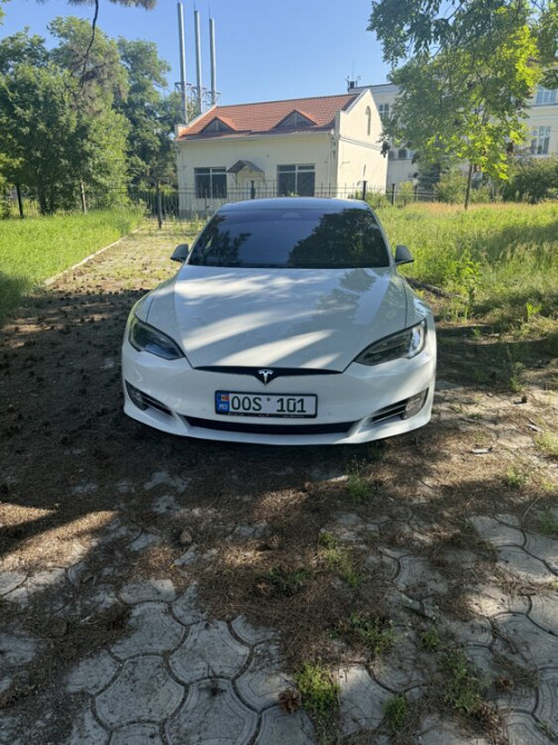 Tesla Model S 2016 год Тирасполь Тирасполь - изображение 3