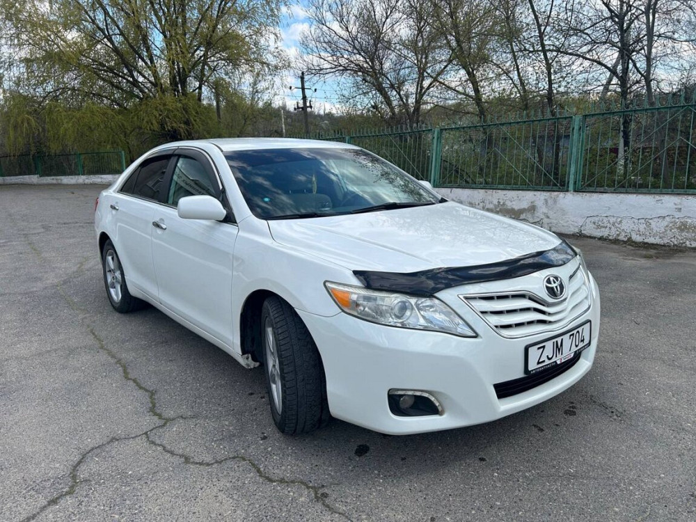 Toyota Camry 2010 Rabnita Rabnita - photo 2