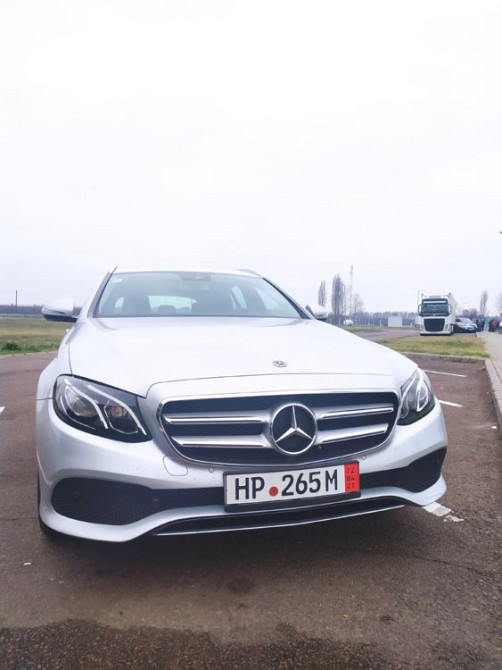 Mercedes E-Class 2017 an Chişinău Chişinău - fotografie 1
