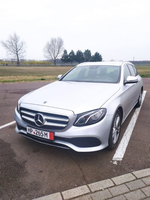 Mercedes E-Class 2017 an Chişinău Chişinău - fotografie 9