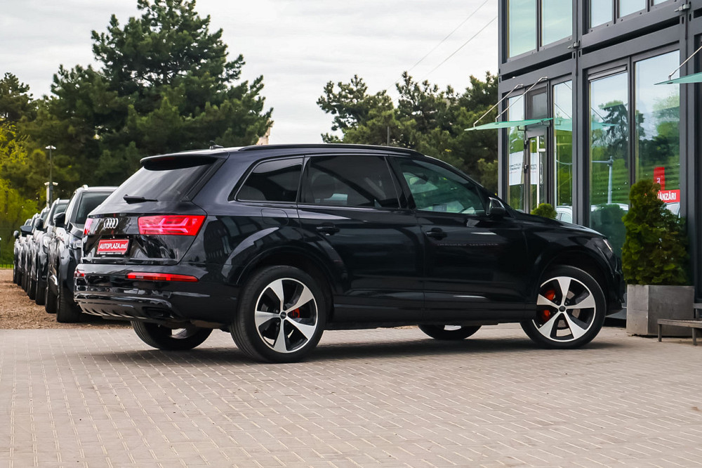 Audi Q7 2017 an Orhei Orhei - fotografie 4