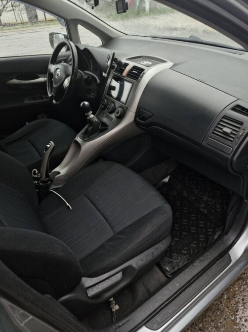 Toyota Auris 2008 an Dnestrovsc Dnestrovsc - fotografie 7
