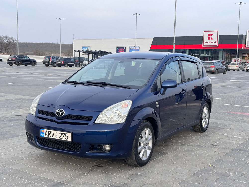 Toyota Corolla Verso 2005 год Кишинёв Кишинёв - изображение 3