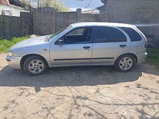 Nissan Almera 1999 an Bender Bender