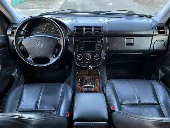 Mercedes M-Class 2004 an Sucleia Sucleia