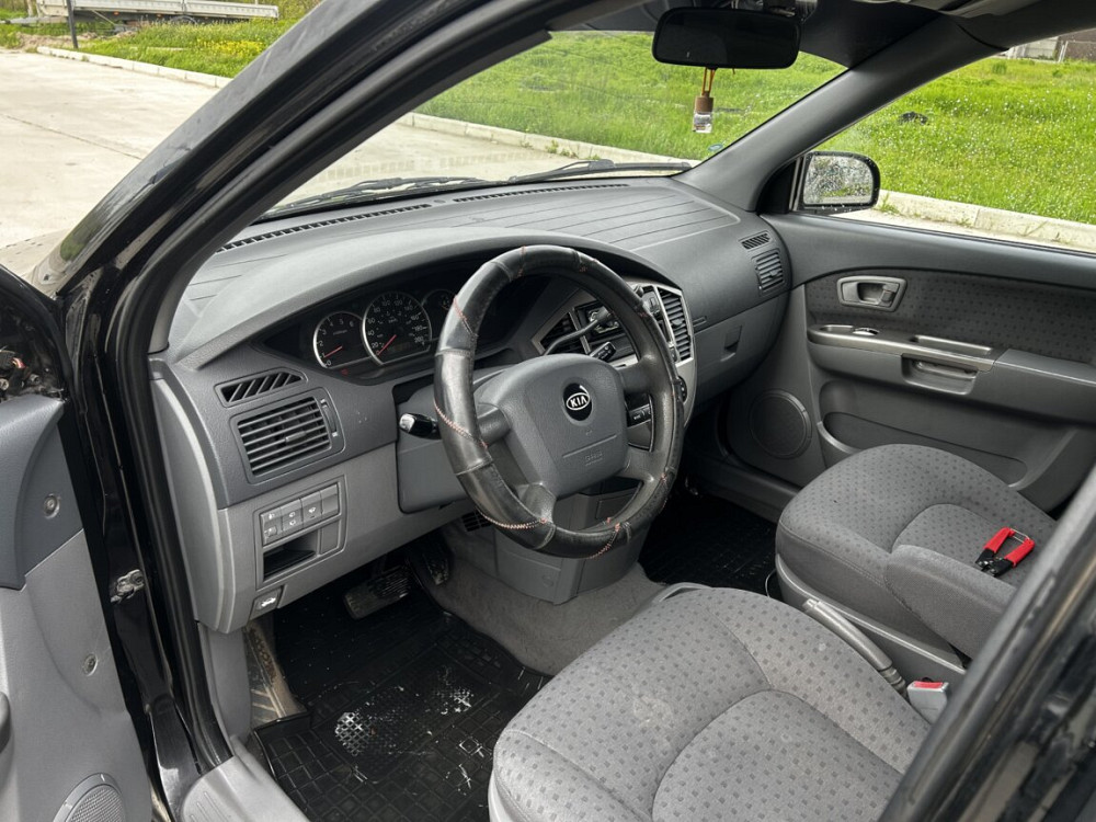 Kia Carens 2005 an Tiraspol Tiraspol - fotografie 6