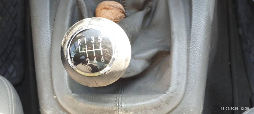 Volkswagen Passat 2002 год Суклея Суклея - изображение 9