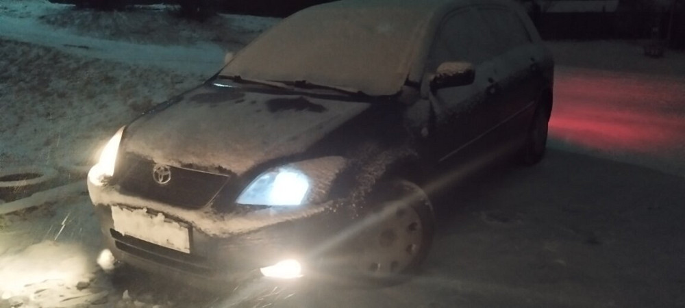 Toyota Corolla 2003 год Суклея Суклея - изображение 7