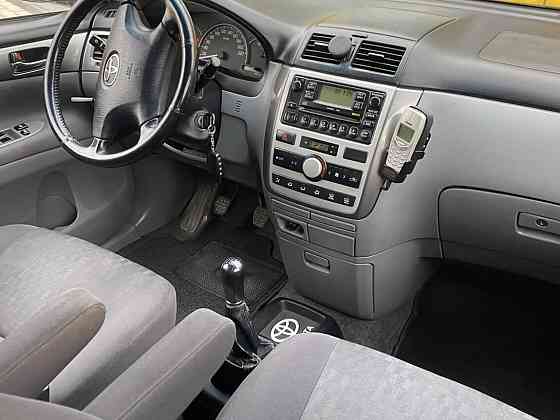 Toyota Avensis Verso 2003 год Рыбница Рыбница