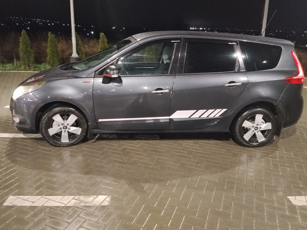 Renault Scenic 2009 год Кишинёв Кишинёв - изображение 3