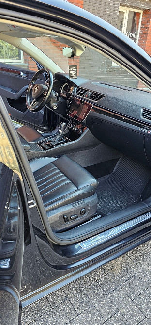 Skoda Superb 2018 год Кишинёв Кишинёв - изображение 8